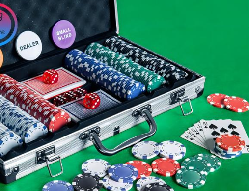 Paduan Lengkap Bermain Permainan Poker di Meja Casino