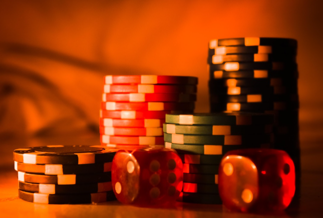 malam-panjang-para-penjudi-di-kota-cahaya